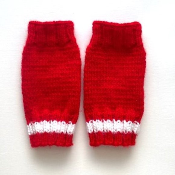 Red and White Fingerless Mittens - Picture 1 of 3
